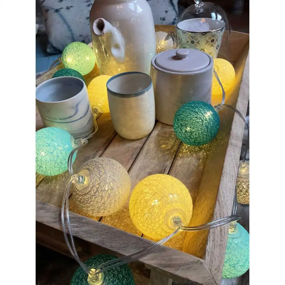 Guirled - Guirlande lumineuse Voice Control -  Scandinave Commande Vocale Guirlande lumineuse boules coton Google & Alexa