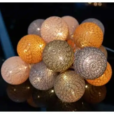 Guirled - Guirlande lumineuse Air Control -  Mesopotamia Télécommandée Guirlande lumineuse boules coton LED USB