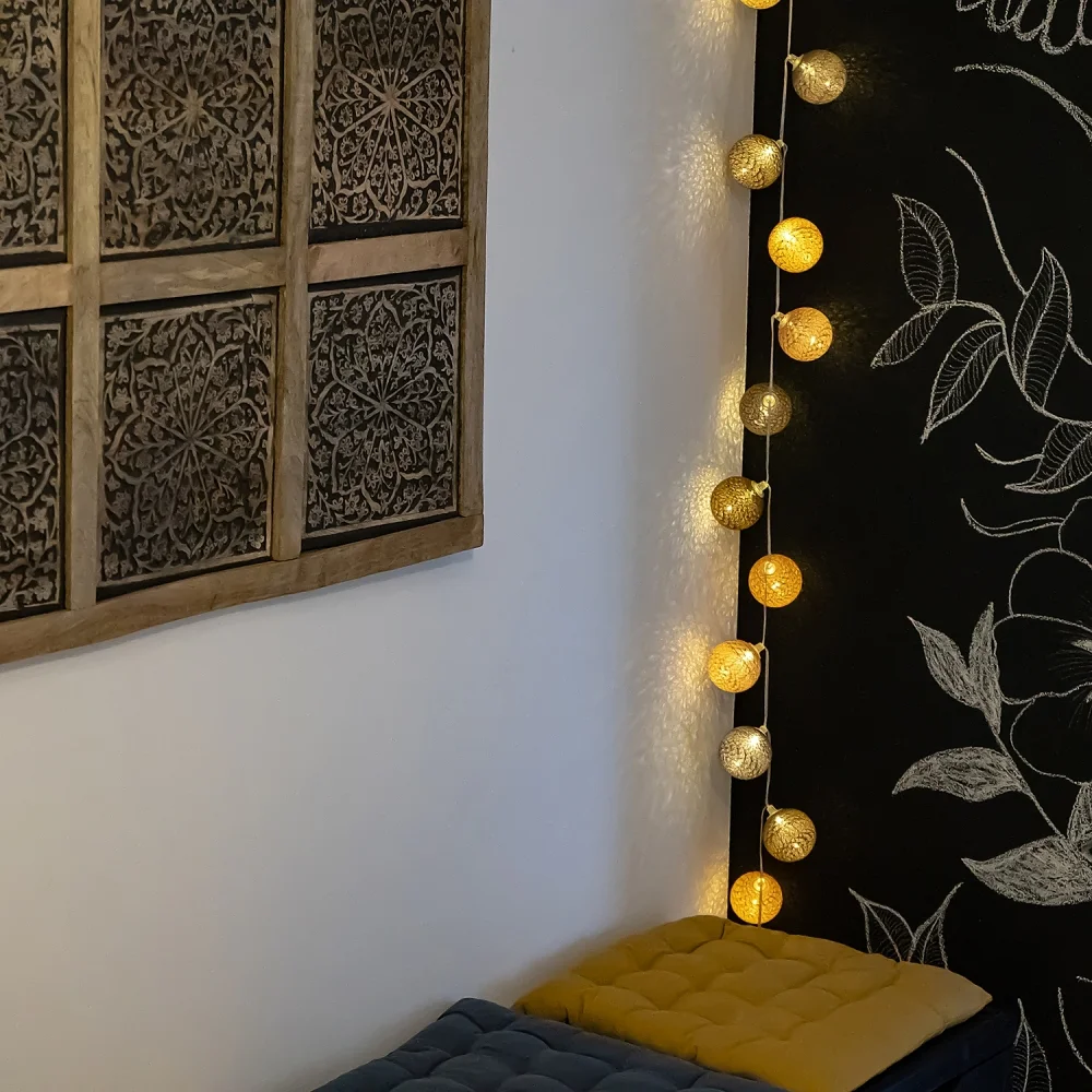 Guirled - Guirlande lumineuse Voice Control -  Mesopotamia Commande Vocale Guirlande lumineuse boules coton Google & Alexa