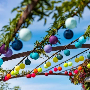 LED-Baum mit LED-Kugeln - Gartenbeleuchtung