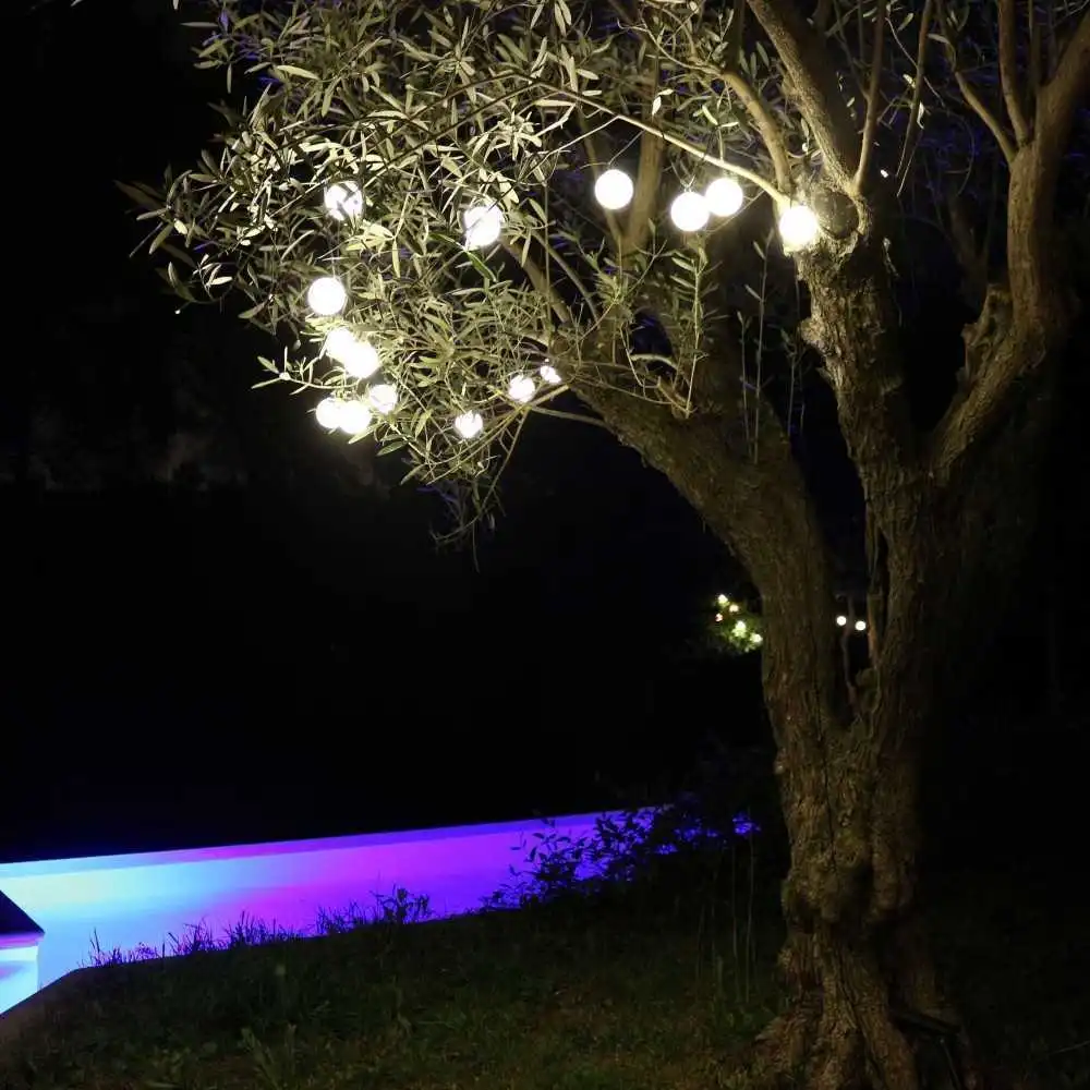 Guirled – Wasserdichte & solarbetriebene Lichterkette –  Flocon Wasserdichte & solarbetriebene Lichterkette für den Außenbereich mit LED-Kugeln