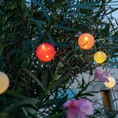 Guirled - Guirlande étanche & solaire -  Tagada Guirlande lumineuse extérieure étanche & solaire boules LED