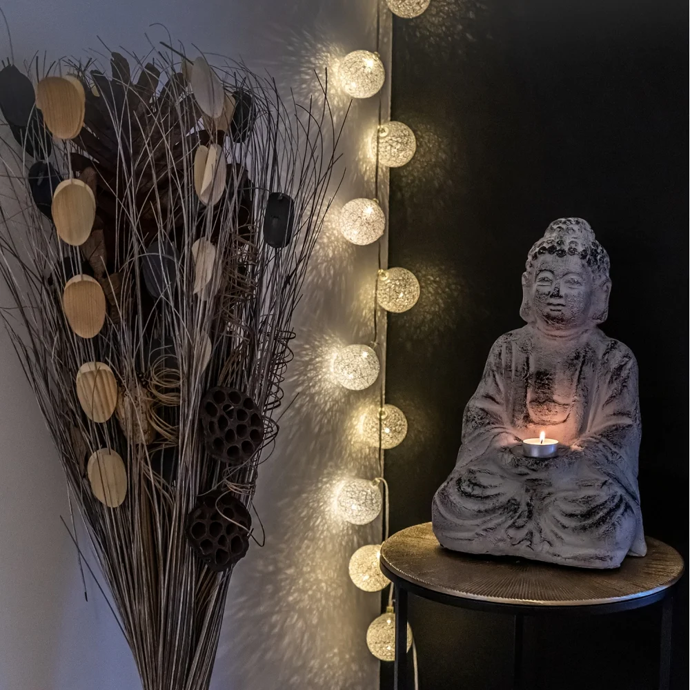 Guirled - Guirlande Voice Control -  Diamant (Argent) Commande Vocale Guirlande lumineuse boules coton Google & Alexa
