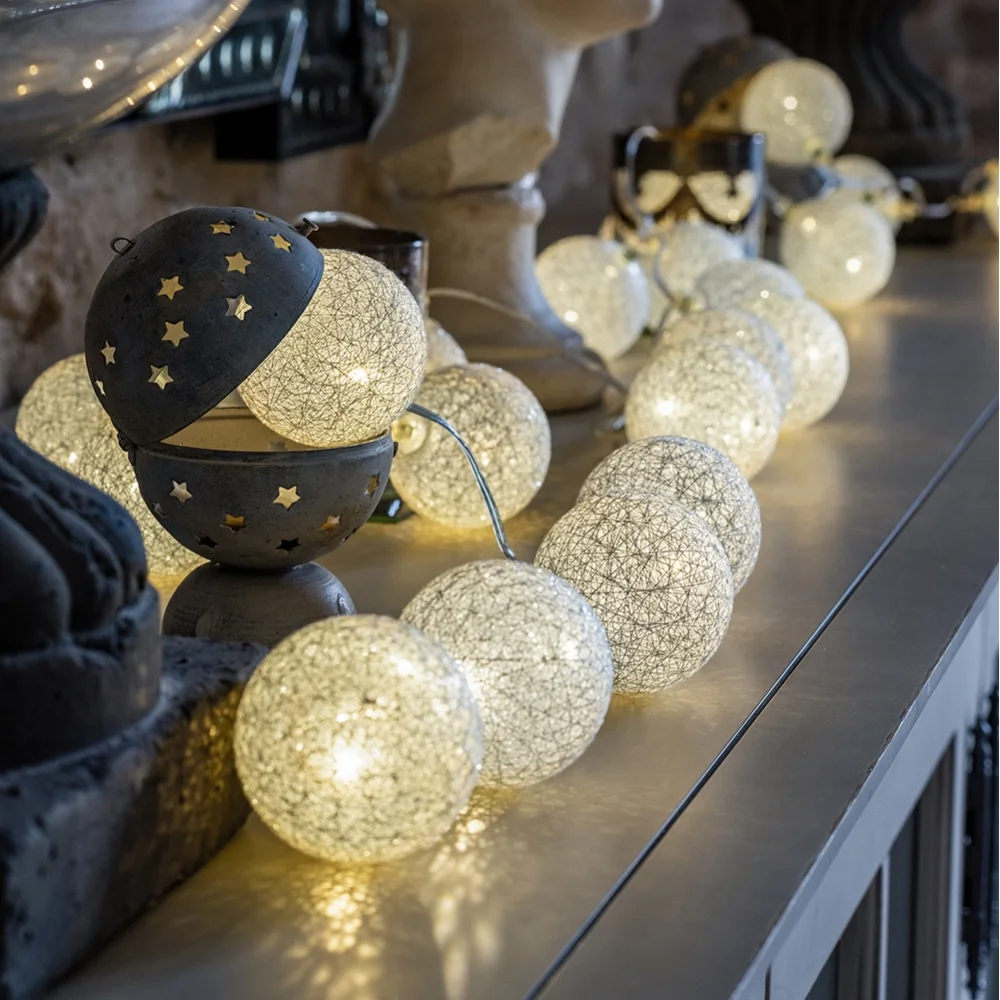 Guirled - Guirlande Air Control -  Diamant (Argent) Télécommandée Guirlande lumineuse boules coton LED USB