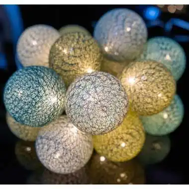 Guirled - Guirlande Classique -  Romania Classique Guirlande lumineuse boules coton LED USB