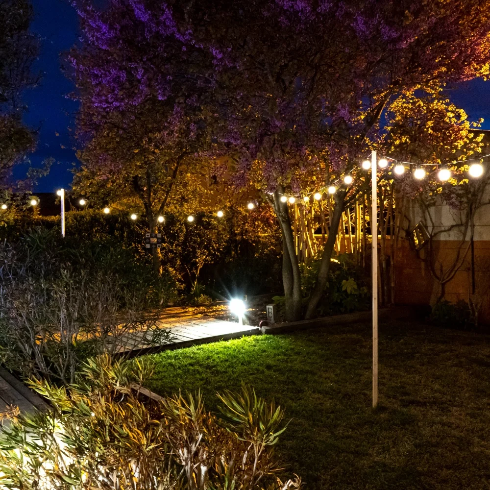 Guirled - Lichterkette Solar Guinguette - Guinguette Solaire White Edition 32 LEDs Lichterkette Wasserdicht Feuille photovo...
