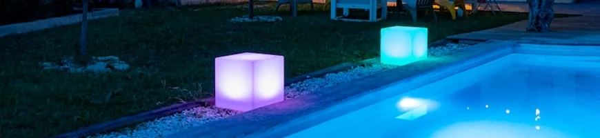 Tous les luminaires Solaires Guirled - Guinguette, Sphère, Cube, Guirlandes...