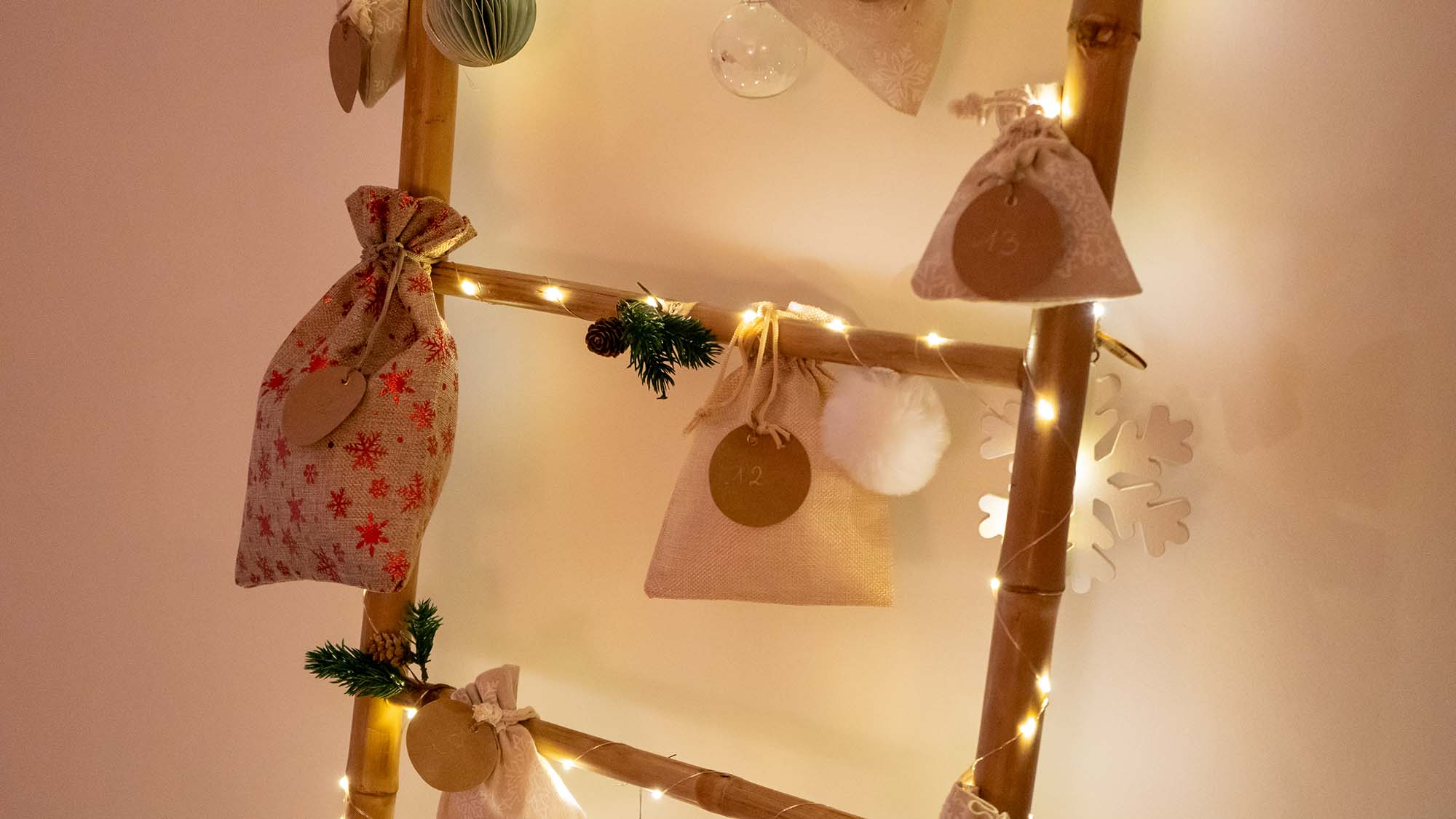 Leiter Geschenkgirlande