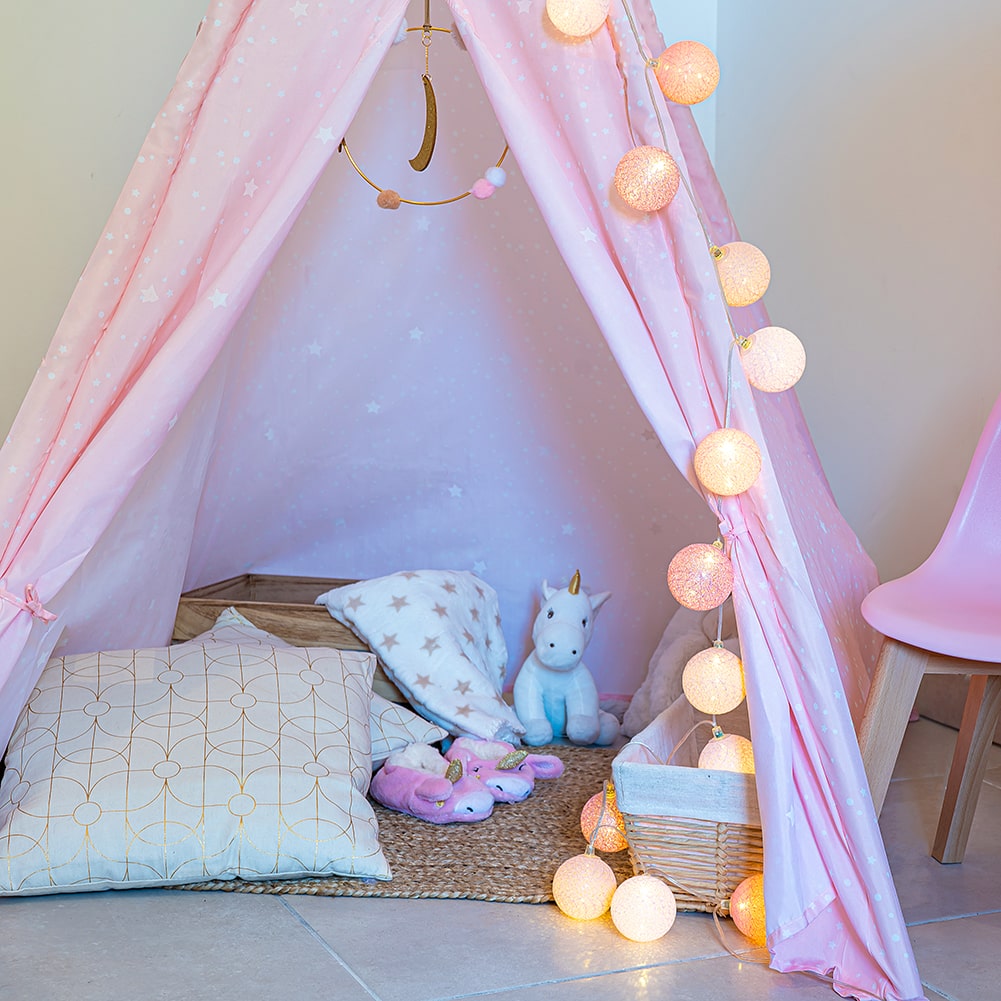 guirlande lumineuse lit tipi