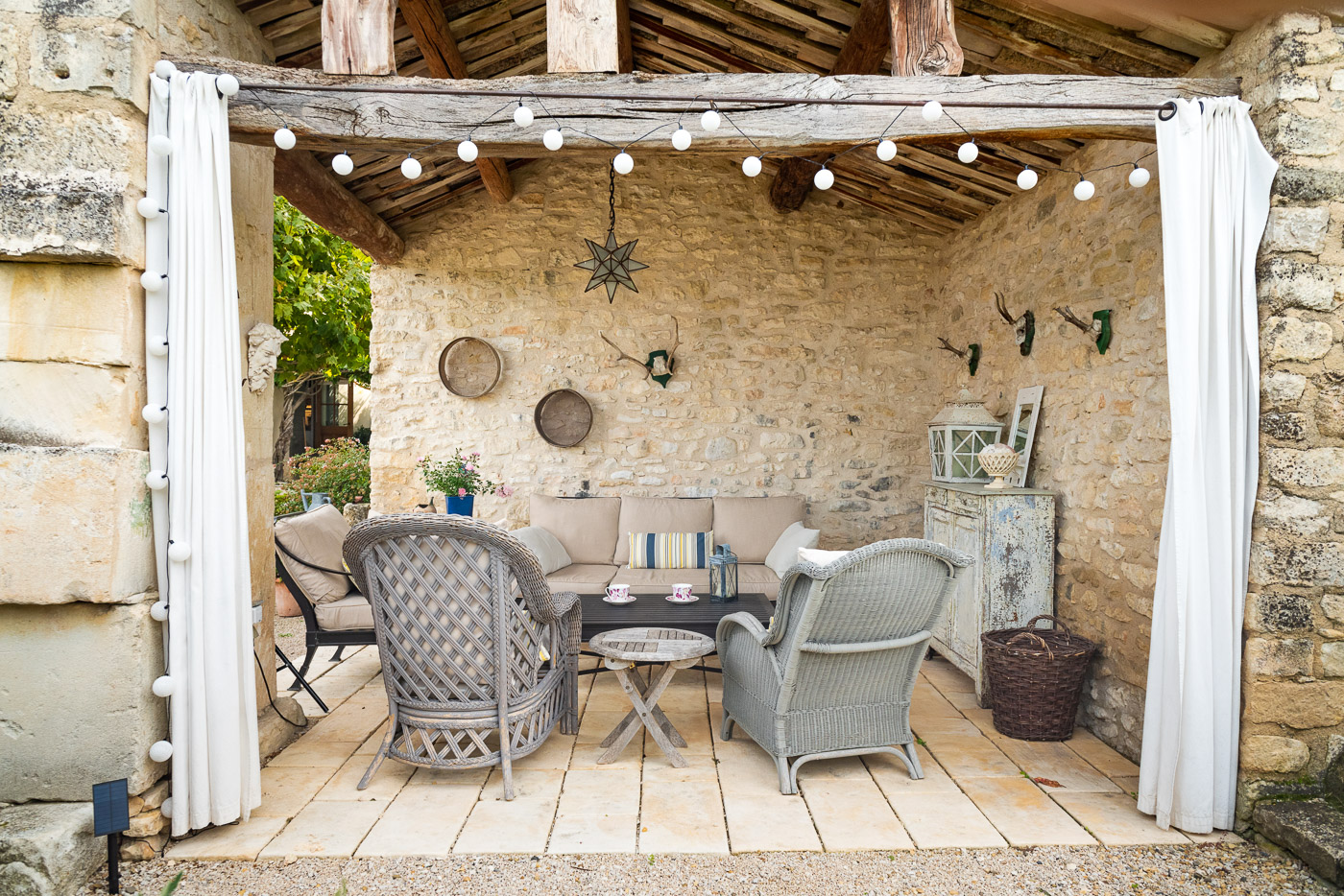 Déco jardin : 5 astuces pour décorer son jardin façon guinguette - En  apparté