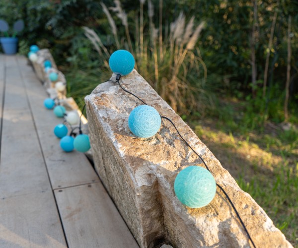 Guirlande extérieure boule coton LED