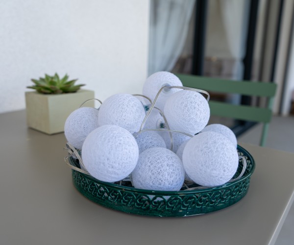 Guirlande lumineuse boule extérieur blanche