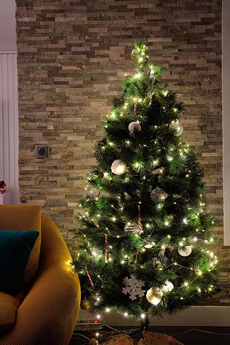 On sort les guirlandes ? Quel est le bon moment pour commencer à décorer sa  maison pour Noël ?