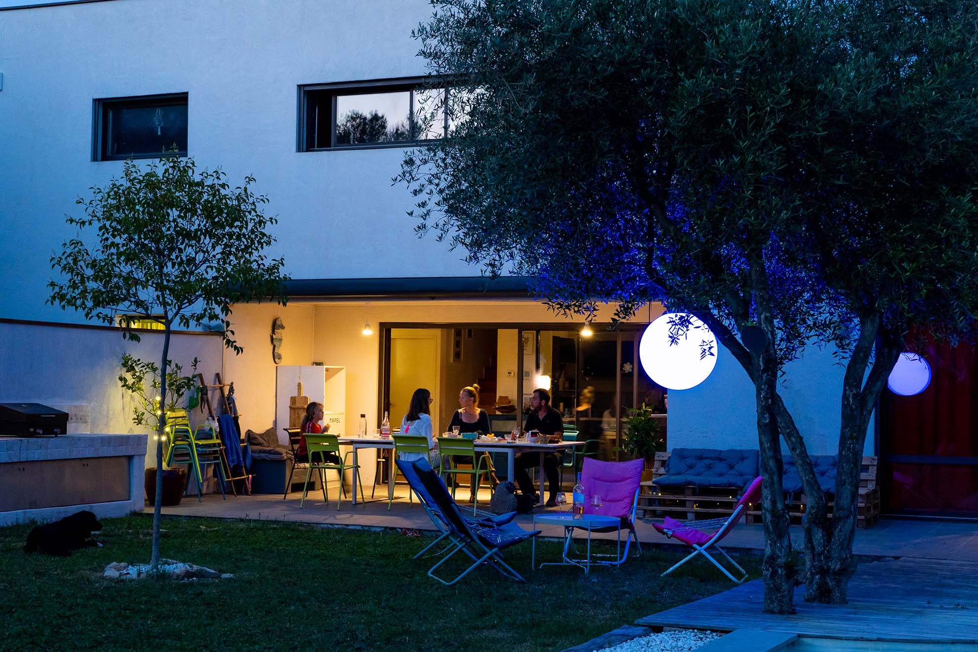 sphere Mahlzeit Freunde sphere gartentisch
