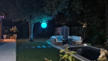 10 Ideen für die Installation einer solarbetriebenen Leuchtkugel für den Garten